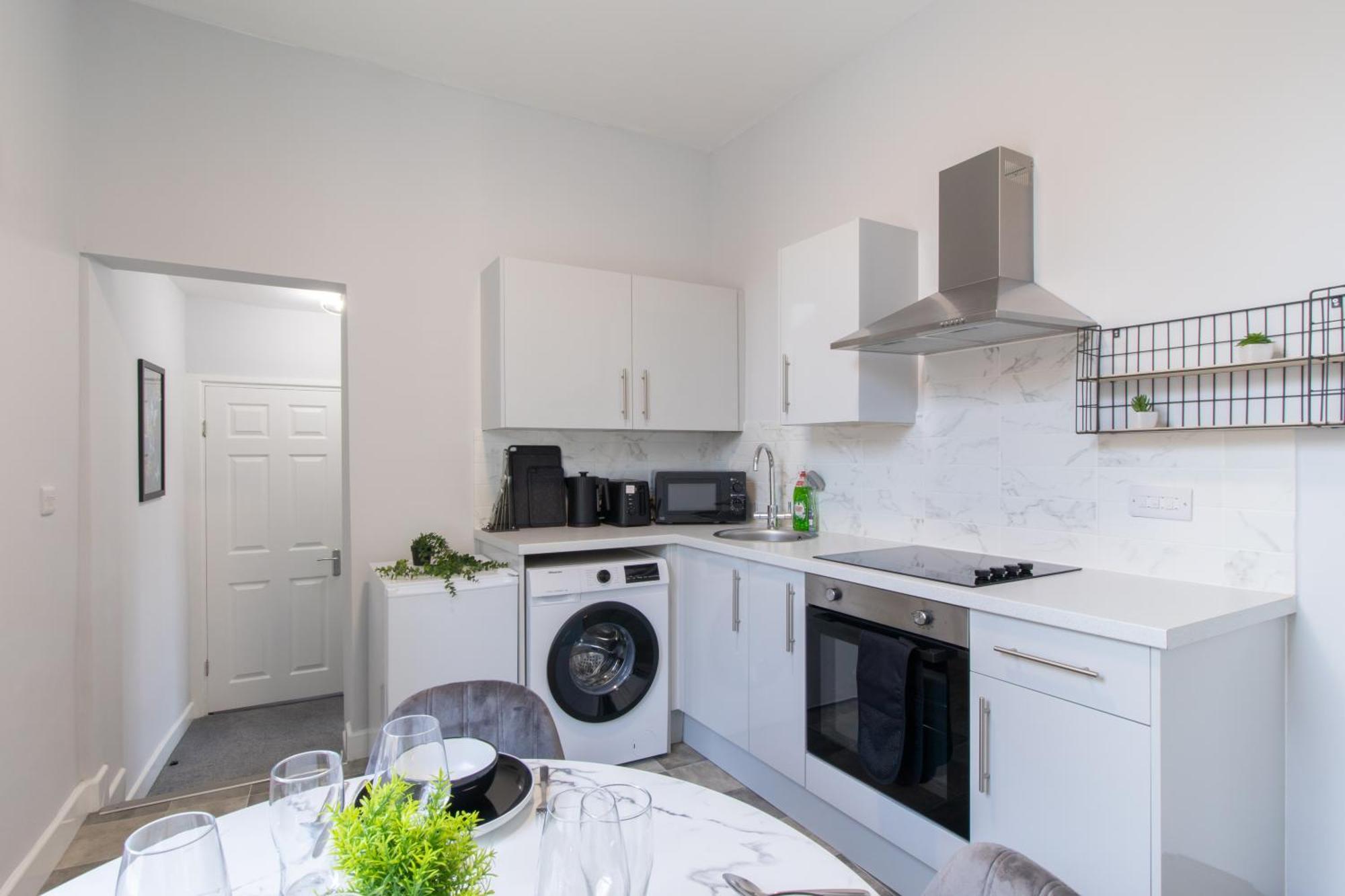 Open Mind Property - Apartment With 2 Double Beds Portsmouth Exteriör bild
